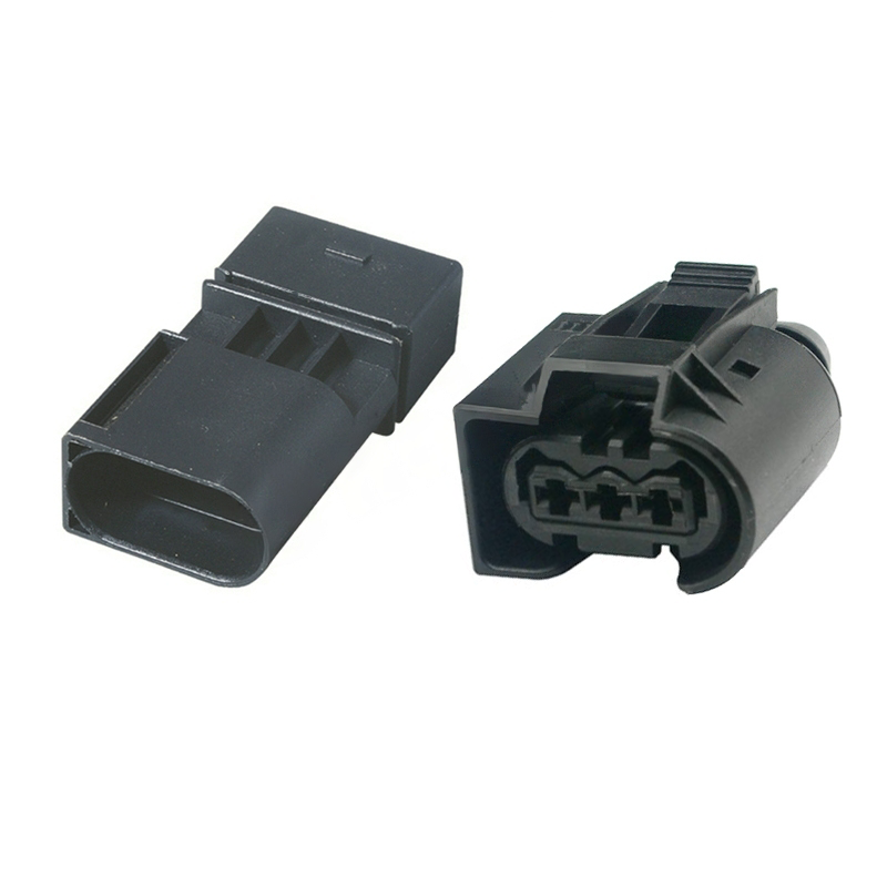 CC30458 - 3 Pin Connector