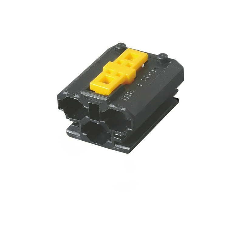 CC30520 - 3 Pin Connector