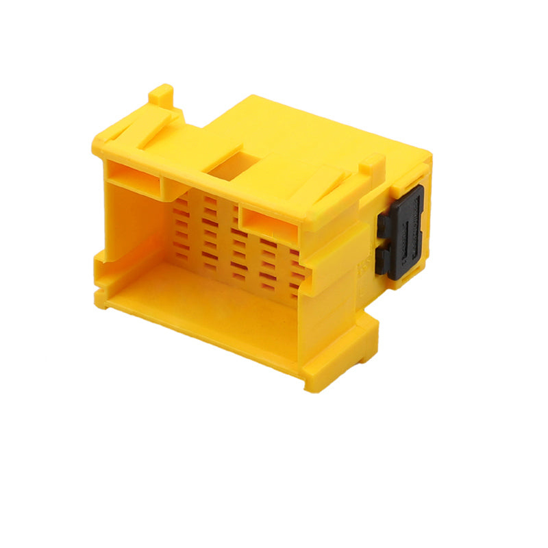 CC180058 - 18 Pin Connector