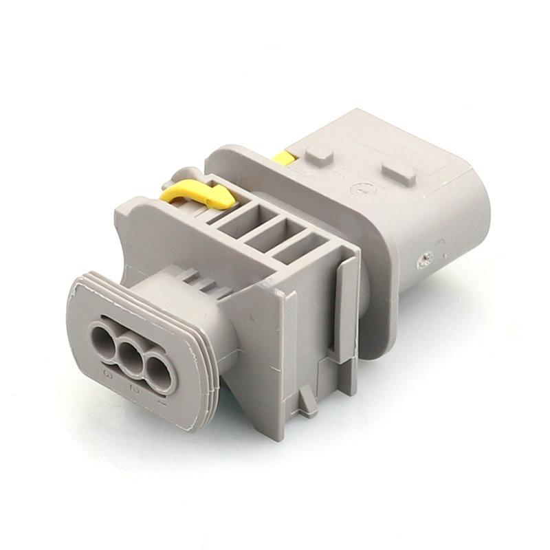 CC30657 - 3 Pin Connector