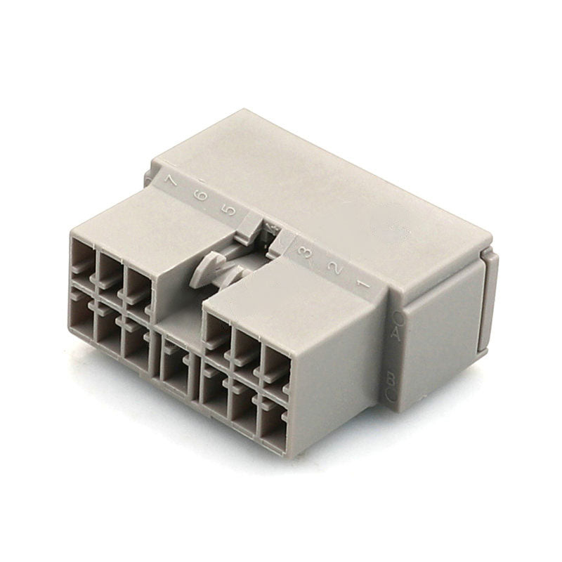 CC130031 - 13 Pin Connector