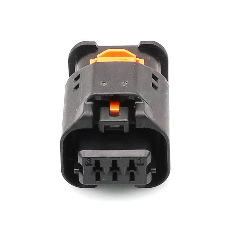 CC30665 - 3 Pin Connector
