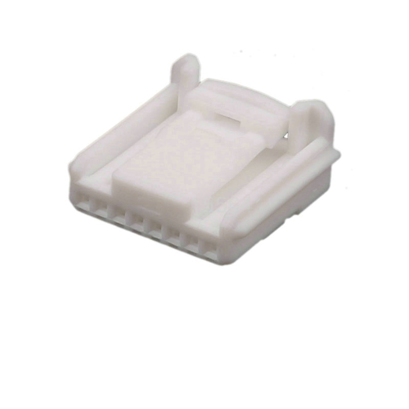 CC80389 - 8 Pin Connector