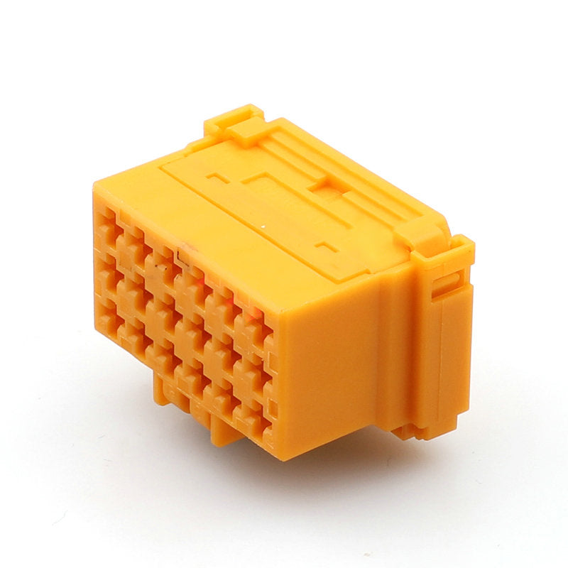 CC180099 - 18 Pin Connector