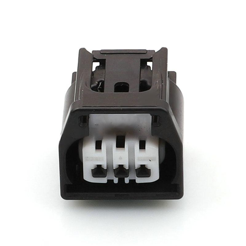 CC30819 - 3 Pin Connector
