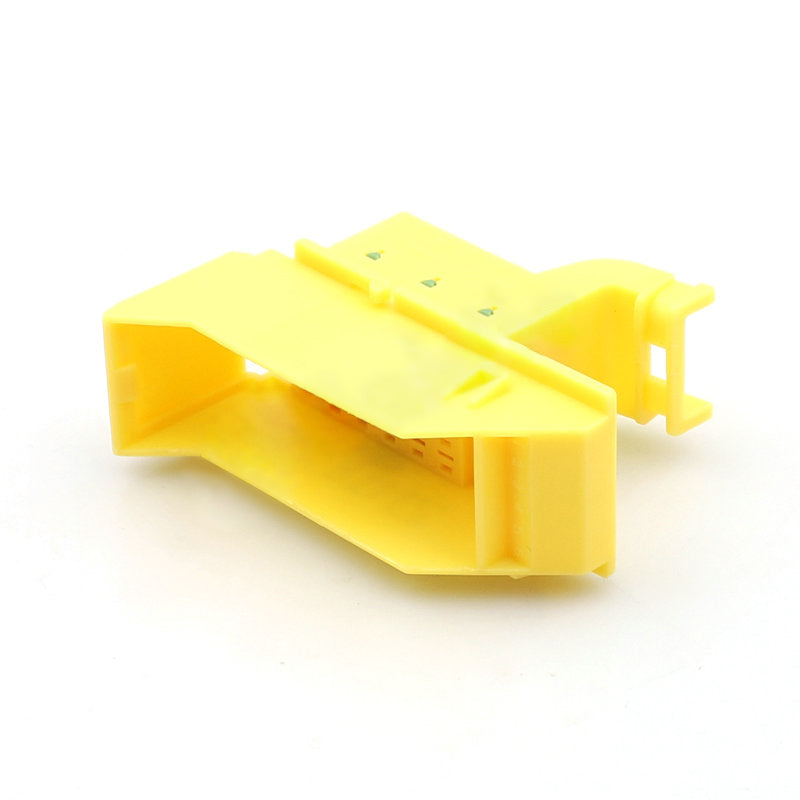 CC180106 - 18 Pin Connector