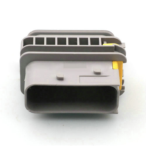 CC180126 - 18 Pin Connector