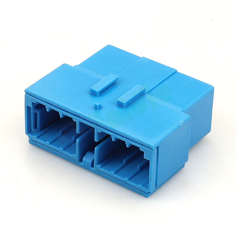 CC130032 - 13 Pin Connector