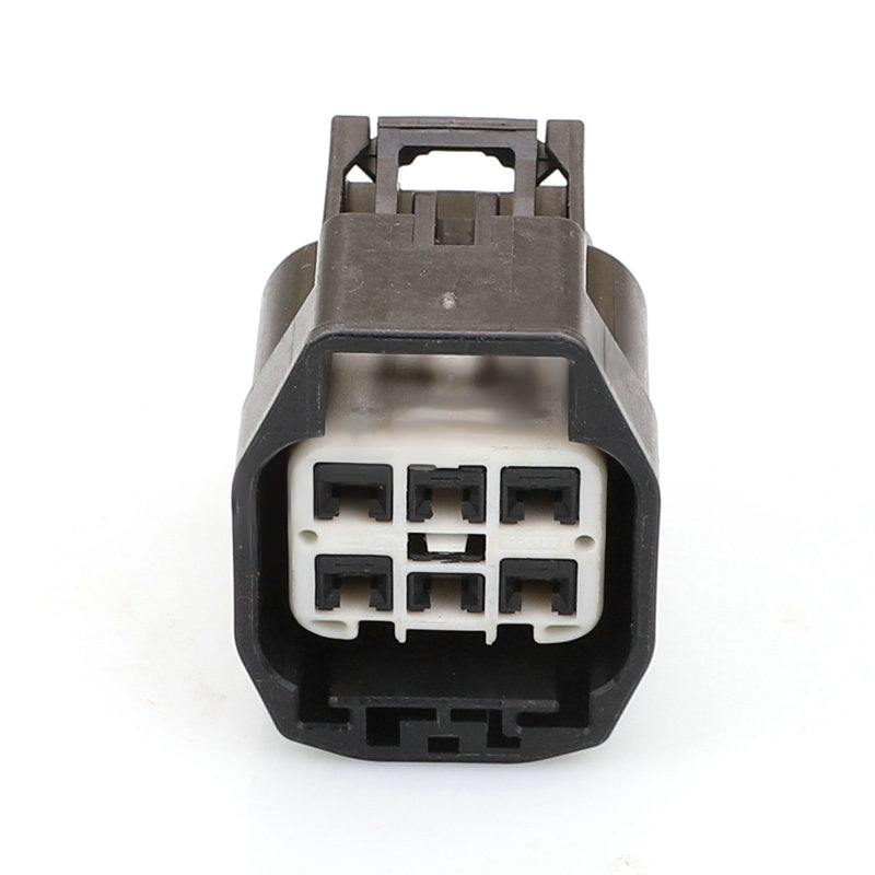 CC60558 - 6 Pin Connector