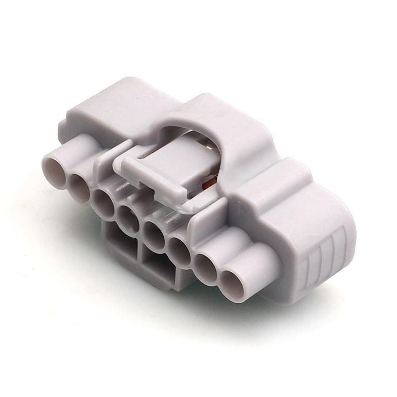 CC80345 - 8 Pin Connector