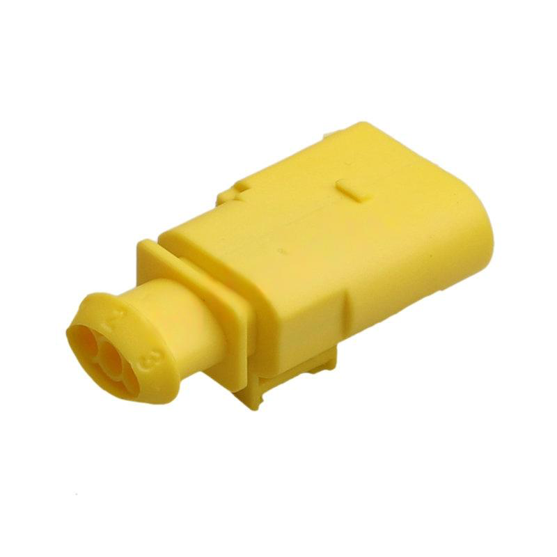 CC30666 - 3 Pin Connector