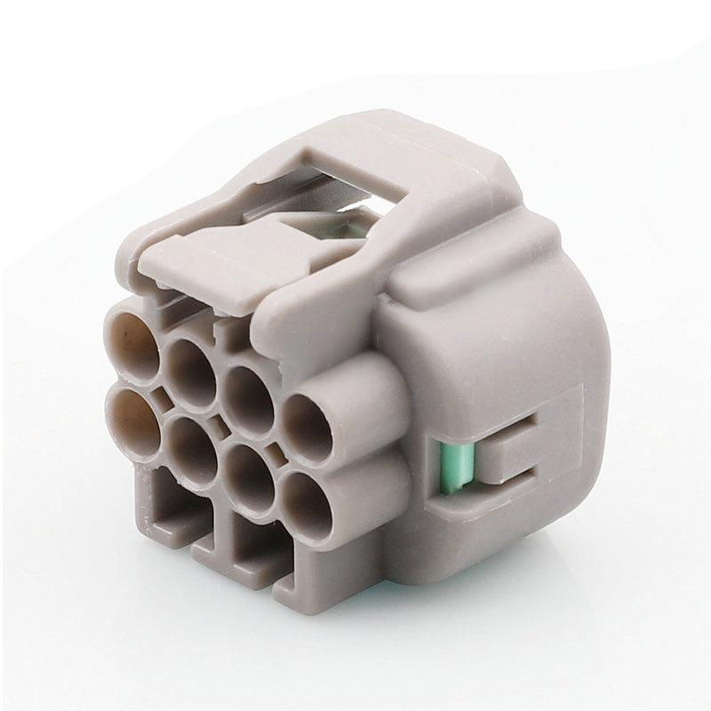 CC80350 - 8 Pin Connector