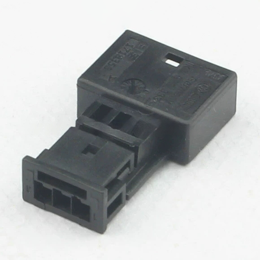 CC30675 - 3 Pin Connector