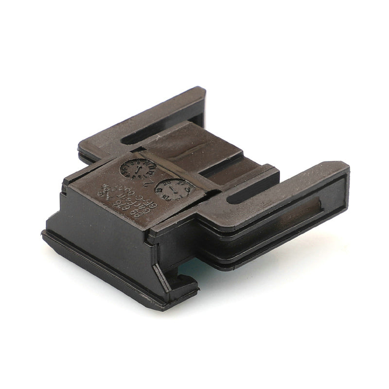 CC40698 - 4 Pin Connector