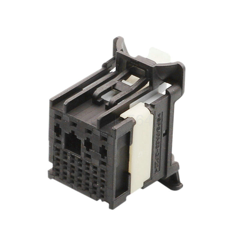 CC280016 - 28 Pin Connector