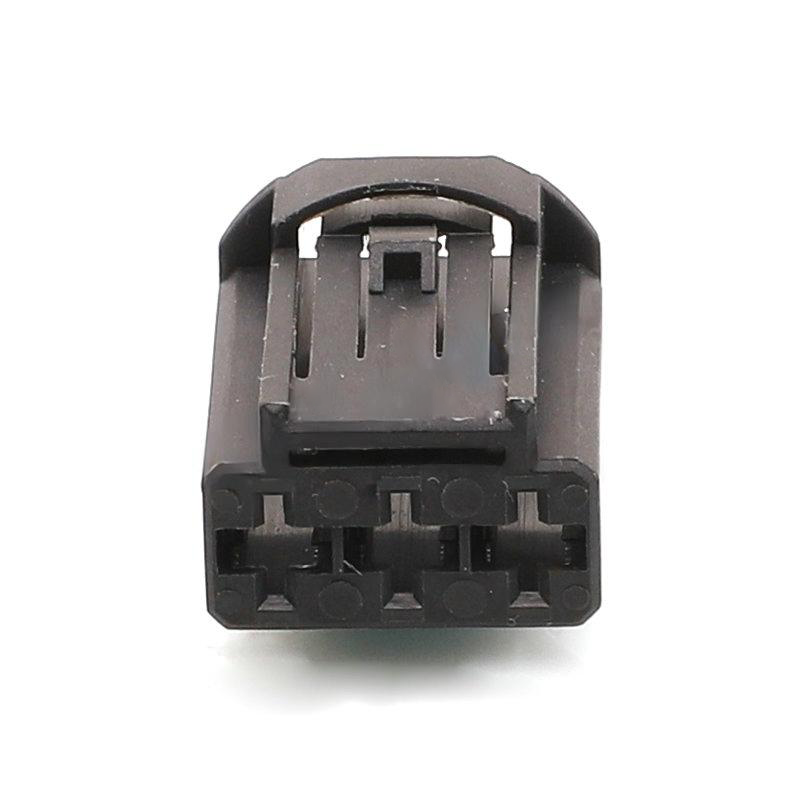 CC30811 - 3 Pin Connector