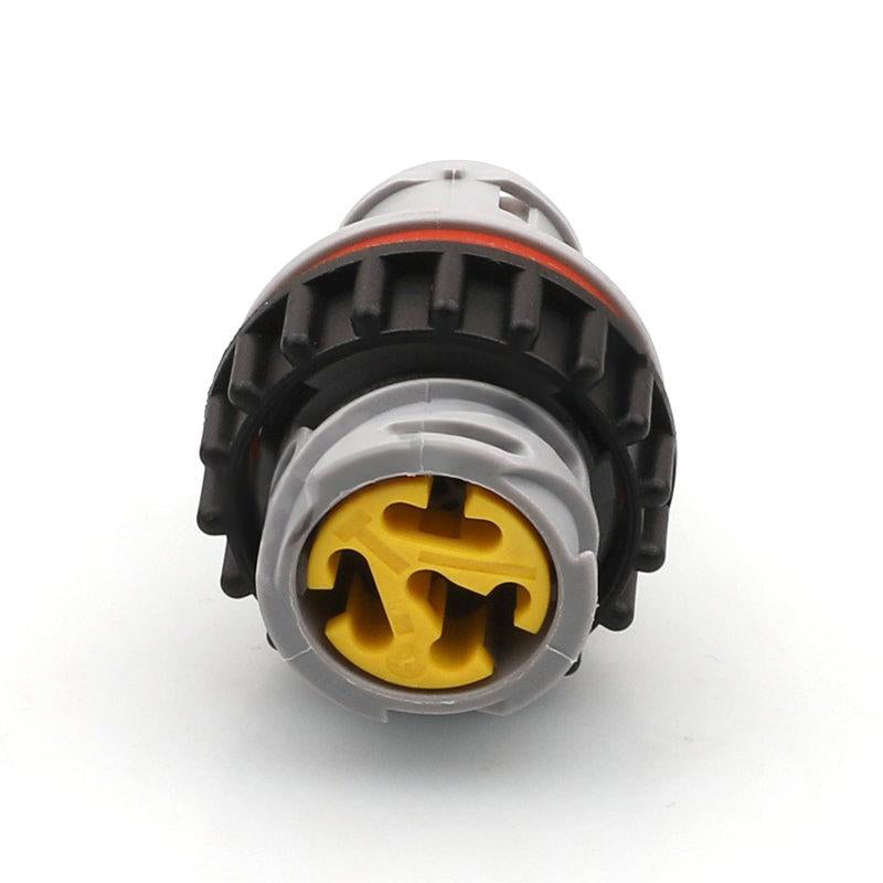 CC70098 - 7 Pin Connector