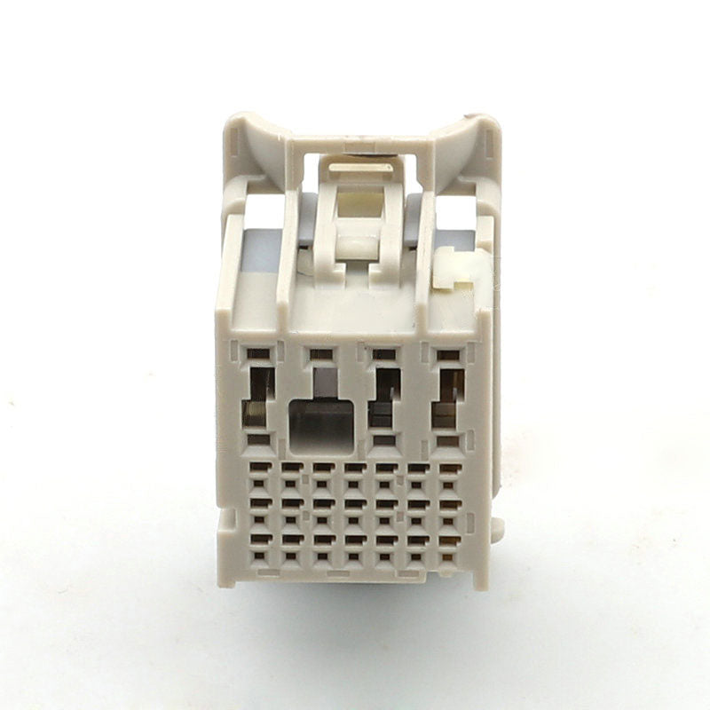 CC280037 - 28 Pin Connector