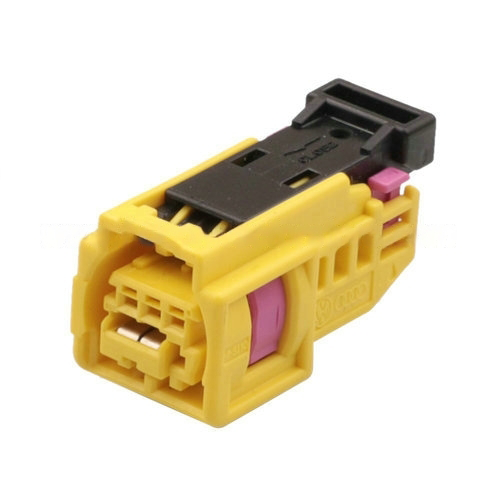 CC30824 - 3 Pin Connector